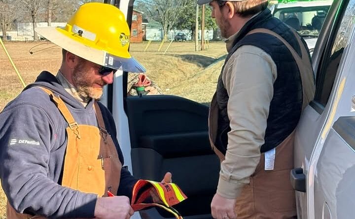 Power Restored to Water Well in Algoma, PEPA Officials Say Photos from Pontotoc Electric Power Association's post