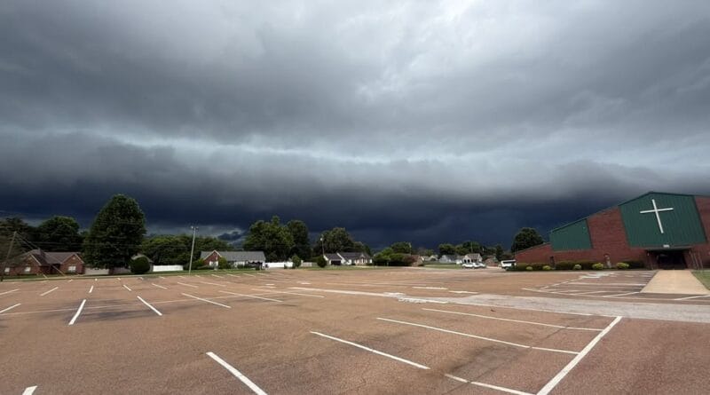 Storm Photos Shared by Memphis Weather Service on Shelfie Sunday Photos from US National Weather Service Memphis Tennessee's post